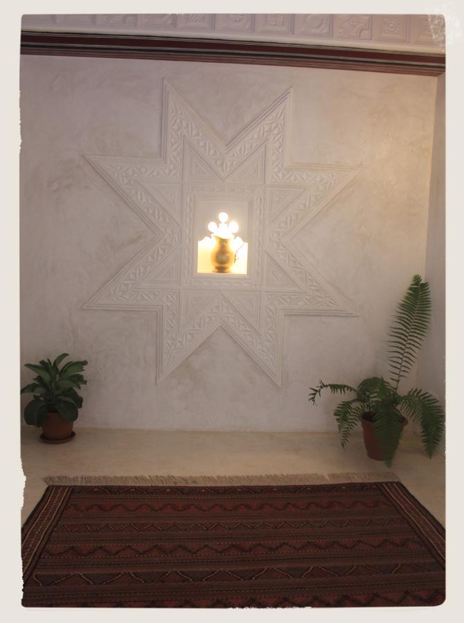 לינה וארוחת בוקר לאמו Andavelo House מראה חיצוני תמונה