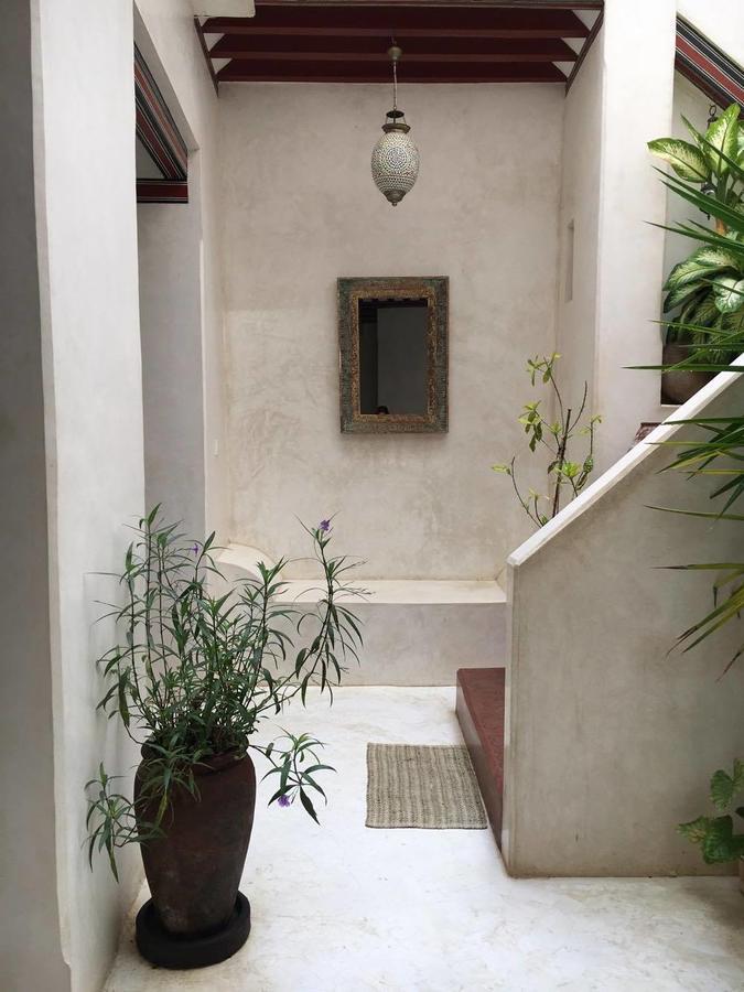 לינה וארוחת בוקר לאמו Andavelo House מראה חיצוני תמונה